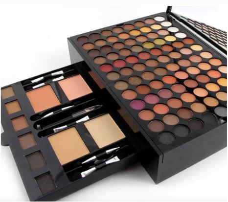 Coffret de maquillage ultime - Cosaliva